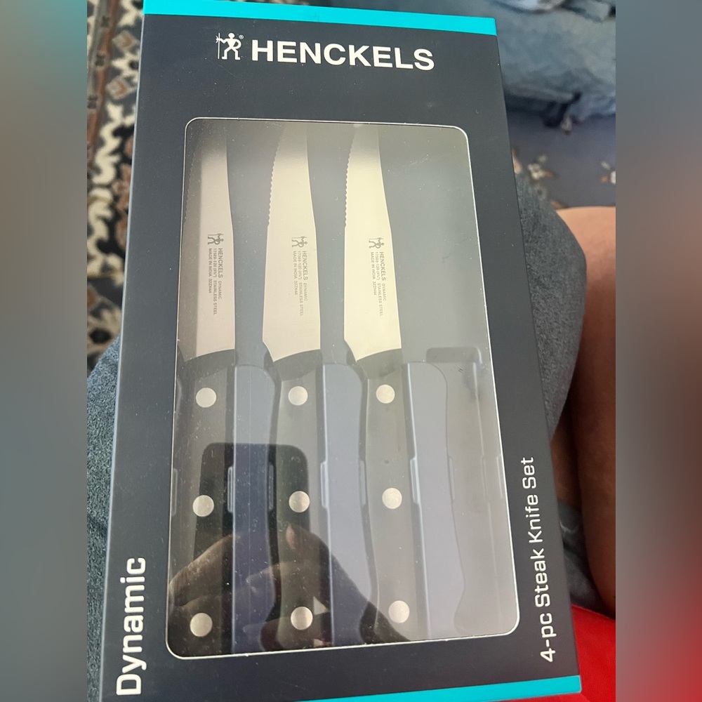 Henckels Dynamic Steak Knives Set of 3 NIB